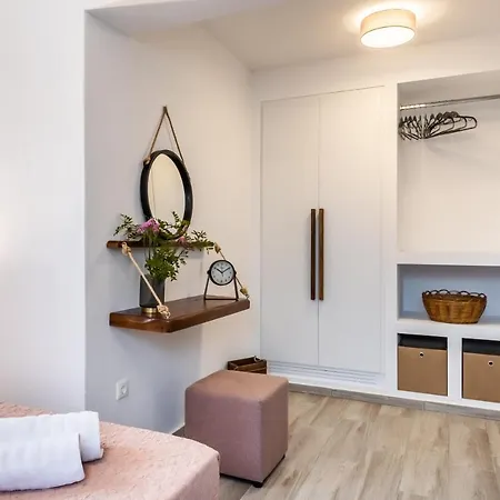 סקופלוס טאון Folia Apartment מראה חיצוני תמונה