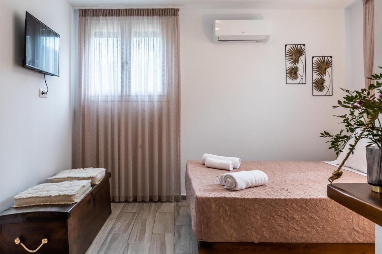 Folia Apartment *