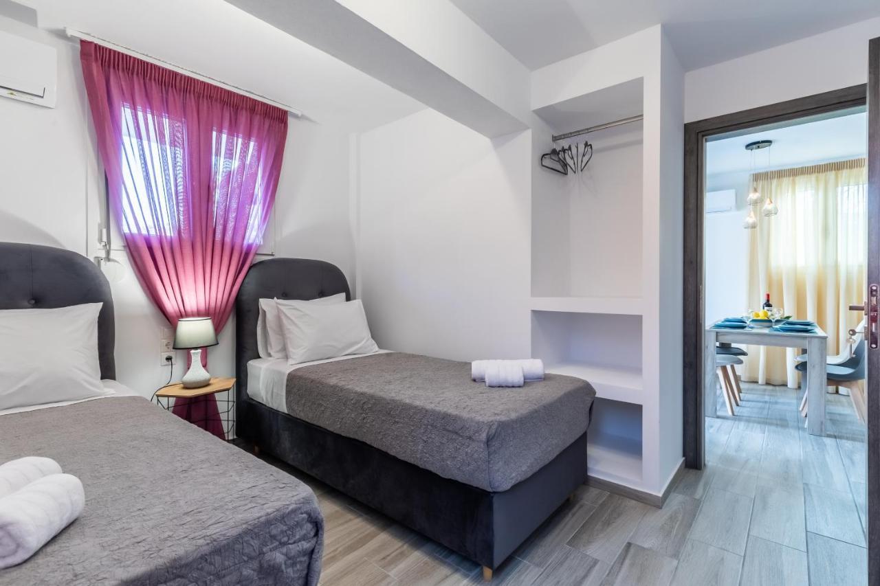 Folia * Skopelos Town